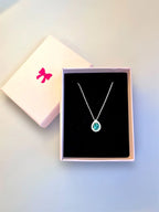 Colar gota cravejado turmalina